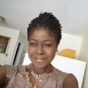 Meet your Posher, Veronica